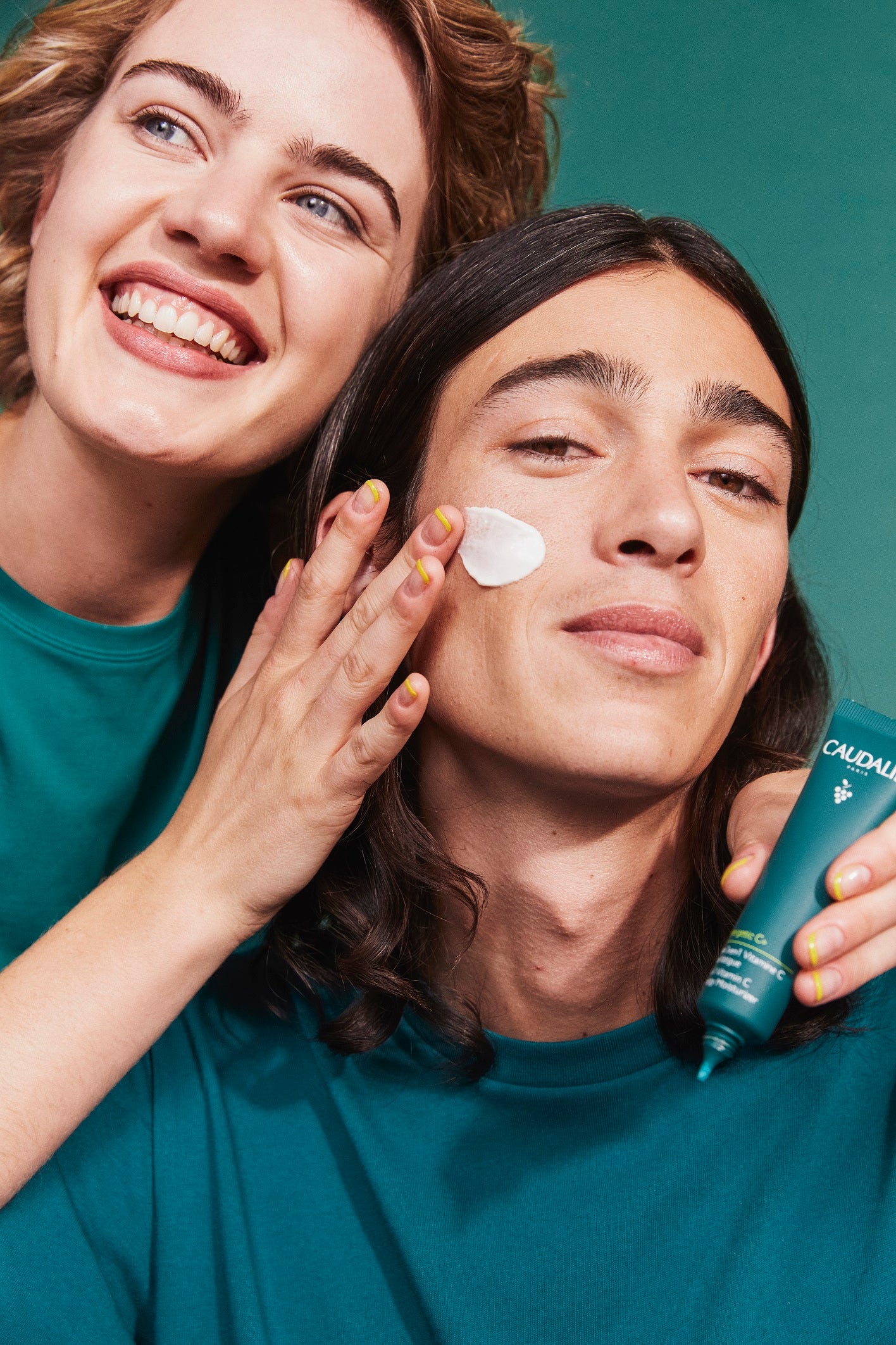 CAUDALIE VINERGETIC C+ HIDRATANTE 3-EN-1 40 ML