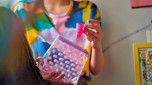 INTIMINA COPA MENSTRUAL LILY CUP ONE